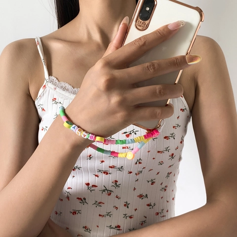 Dragonne de Téléphone Perlée Colorée Faite à la Main Perles de Fruits et Lettres en Pâte Polymère Cordon de Téléphone Femme