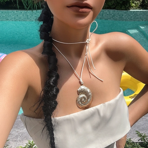 Bohemian Ocean Sea Shell Starfish Pendant Necklace Vacation Beach Resort Jewelry For Women Vintage Spiral Nautilus Necklace