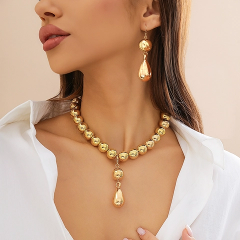 Collana di Perline CCB e Orecchini a Pendente per Donna Chunky Metallic Oro Argento Ciondolo a Goccia Choker Gioielli di Moda