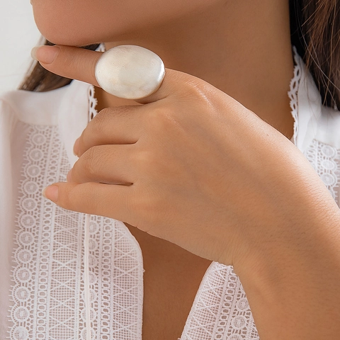 French Minimalist Irregular Ruffled Metal Rings For Women Oversized Geometric Flower Open Adjustable Alloy Ring Jewelry