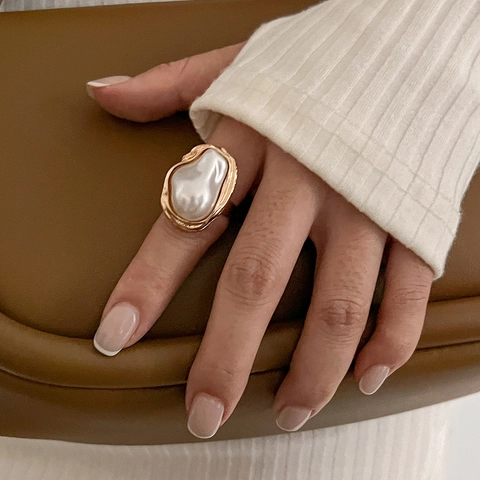 Baroque Irregular Artificial Pearl Ring And Stud Earrings Alloy Gold Plated Adjustable Luxury Retro Elegant Fashion Jewelry Women