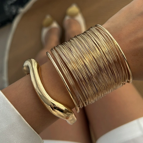 Minimalist Punk Metal Open Cuff Bracelet For Women Irregular Wave Wrap Layered Alloy Bangle Vintage Fashion Jewelry Ring