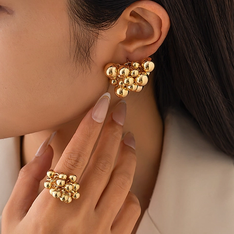 Exaggerated Metallic Cluster Spherical Stud Earrings And Open Ring Jewelry Set For Women Minimalist Gold Silver Plated Fashion Accessory Jewelry Gift