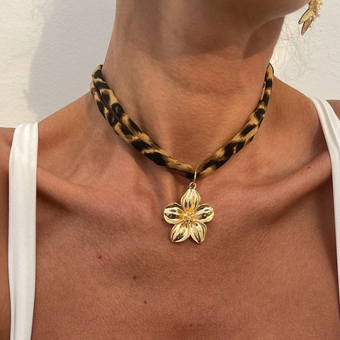 Bohemian Leopard Print Cotton Fabric Choker Necklace For Women Gold Alloy Heart Starfish Flower Shell Pendant Jewelry