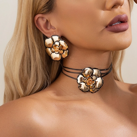 Vintage Gold Kamelie Blume Anhänger Halskette Und Ohrringe Set Mode Metall Emaille Choker Für Damen Luxus Schmuck Geschenk