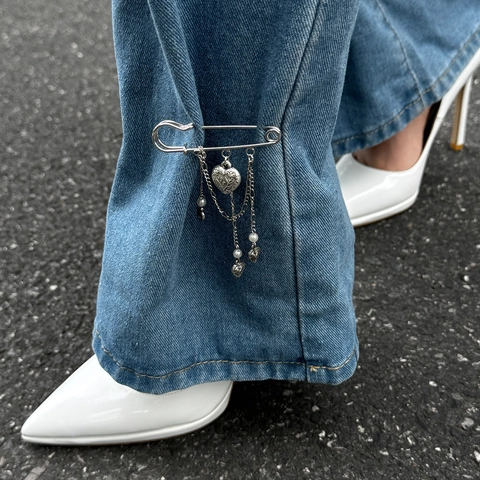 Spilla a Catena Multistrato in Metallo Argento Creativa Con Ciondolo a Stella a Cuore Y2K Punk Spilla da Balia Gioielli per Pantaloni da Donna