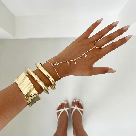 Fashion Alloy Gold Silver Plated Wavy Wide Cuff Bangle Smooth Round Bracelet Rhinestone Hand Chain Jewelry For Women