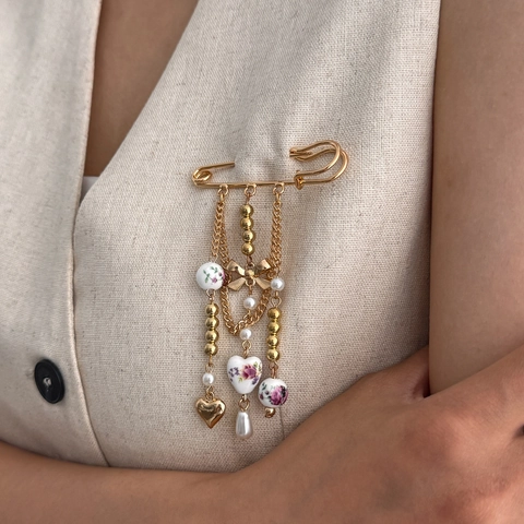 Vintage Gold Legierung Floral Keramik Perle Herz Schleife Quaste Sicherheitsnadel Brosche Elegante Fransen Broschen Damen