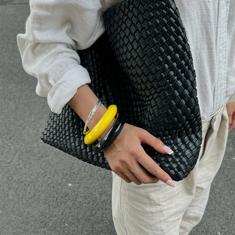 Minimalistische Chunky Hars Armring Voor Vrouwen Geometrische INS Stijl Effen Kleur Geel Zwart Breed Rond Gepolijst Sieraden