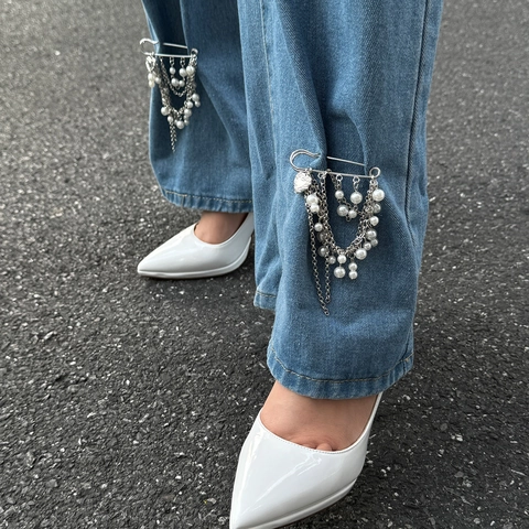 Vintage Legierung Künstliche Perlenimitat Herz Sicherheitsnadel Brosche Mehrlagige Kette Hosenkette Dekoration Damen Mode Schmuck