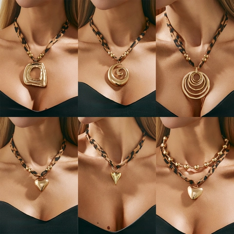 Vintage Leopard Print Fabric Necklace With Alloy Heart Spiral Geometric Pendant Gold Choker For Women Fashion Jewelry