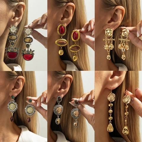 Vintage Etnici Orecchini a Bottone con Pietre Rosse Margherita Fiore Strass Resina Orecchini Pendenti Lega Gioielli Moda per Donna Festa Regalo