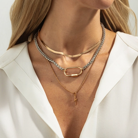 Collier Multicouche Avec Pendentif Étoile Boussole et Éclair Femme Alliage de Zinc Strass Or Argent Couleur Mixte Bijoux