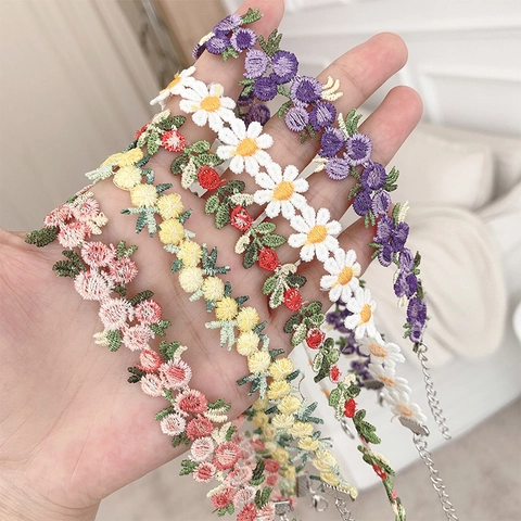 Vintage Frisch Wald Stil Blumen Stickerei Kropfkette Für Damen Süß Handgefertigt Spitze Stoff Gänseblümchen Halsband Einstellbar Legierung Verschluss Schmuck Geschenk