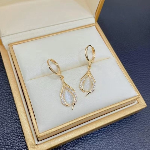 Elegant Waterdrop Dangle Earrings For Women Luxury Artificial Cat Eye Stone Rhinestone Inlaid Alloy Electroplated Jewelry Accessories Gift