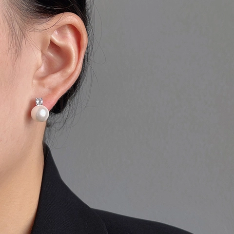 French Retro Faux Artificial Pearl Stud Earrings With Zirconia For Women Elegant Alloy Jewelry Silver Earring Post Wedding Party Gift