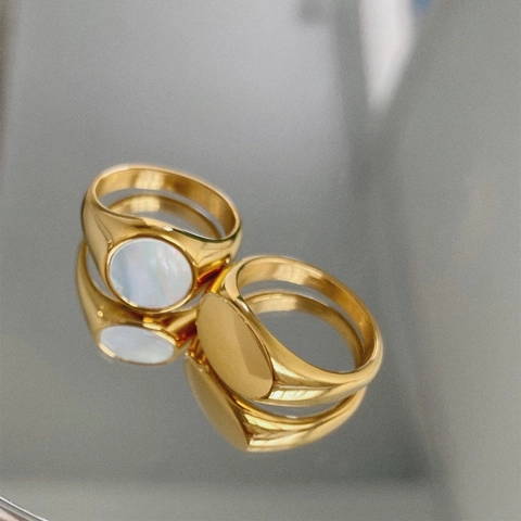 Minimalist Titanium Stainless Steel Gold Signet Ring For Women Vintage Heart Oval Geometric Artificial Pearl Shell Polished Jewelry