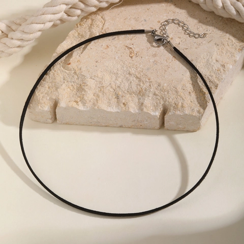 Minimalistische Edelstahl Schwarz Samt Choker Halskette Für Damen Verstellbare Wachsseil Kette Halskette Täglicher Schmuck