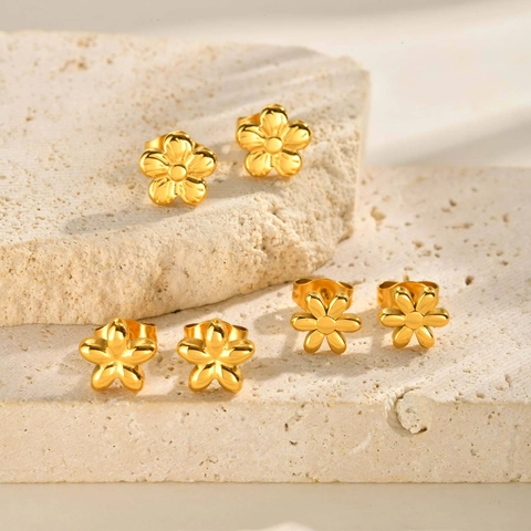 18K Verguld Roestvrij Staal Minimalistisch Bloem Oorknopjes Voor Vrouwen Meisjes Zoete Tiny Daisy Floral Oorbellen Sieraden Cadeau