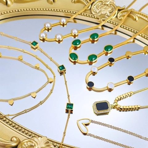 Collana a Strati in Acciaio Inossidabile Vintage Francese Placcata Oro 18K per Donna Elegante Ciondolo Geometrico Cuore Gioielli