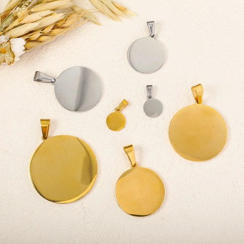Minimalist Mirror Polish Stainless Steel Round Pendant Round Disc Charms With Clasp For Necklace DIY Jewelry Making Men Women