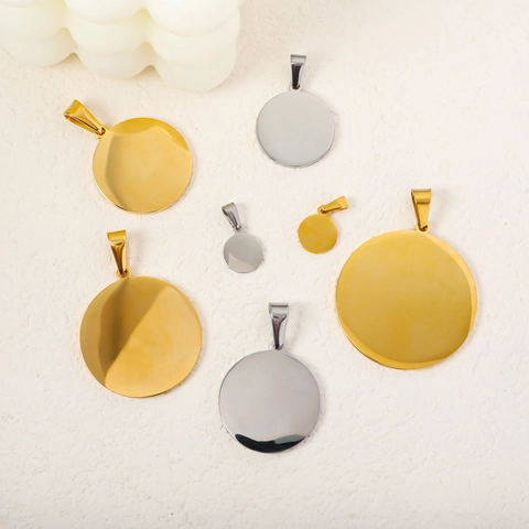 Minimalist Mirror Polish Stainless Steel Round Pendant Round Disc Charms With Clasp For Necklace DIY Jewelry Making Men Women