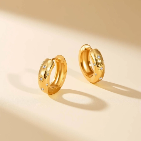 French Vintage Stainless Steel Star Hoop Earrings For Women Gold Plated Rhinestone Hexagram Star Huggie Earrings Jewelry