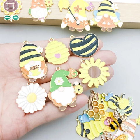 Alloy Enamel Bee Sunflower Gnome Pendant DIY Jewelry Accessories Honeycomb Daisy Flower Charms For Bracelet Necklace Making