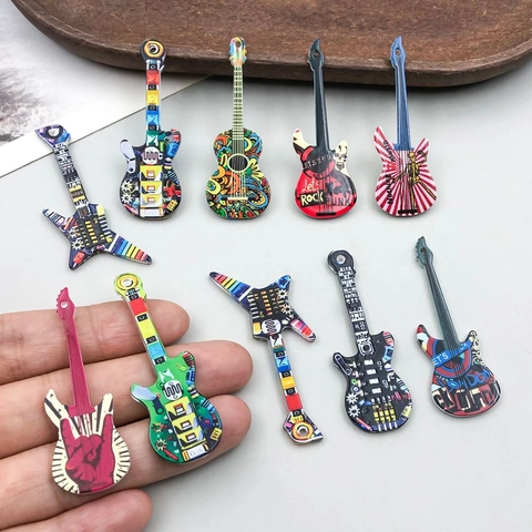 Ciondoli a Forma di Chitarra in Acrilico per Creazione Gioielli Stile Rock Punk Motivo Graffiti Teschio DIY Collana Bracciale