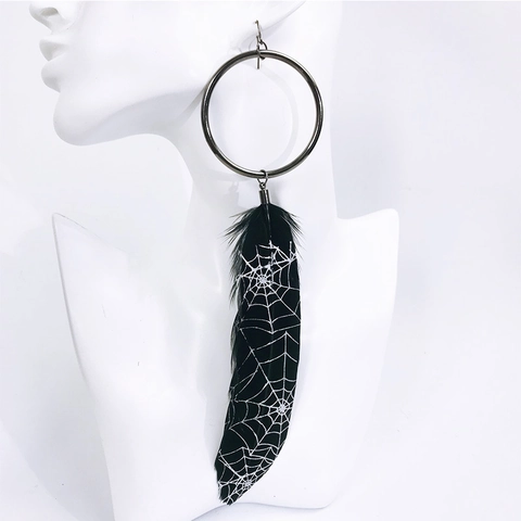 Gothic Halloween Feather Drop Earrings With Metal Hoop Skull Spider Web Pattern Black Punk Party Jewelry For Women