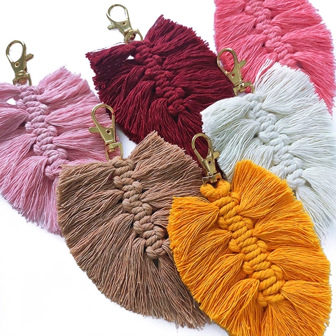 Handmade Bohemian Woven Cotton Rope Leaf Keychain Tassel Bag Pendant Alloy Lobster Clasp Ethnic Style Braided Key Ring Ornament