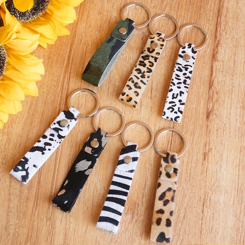 Portachiavi in Vera Pelle con Pelo di Cavallo Stampa Animalier Leopardo Zebra Mucca Ciondolo per Borsa con Bottone in Lega