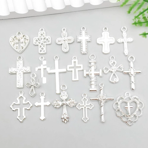 Colgantes de Cruz Calada de Aleación de Zinc Plata para Conjunto de Accesorios Joyería Bricolaje Colgantes Religiosos Católicos Corazón Floral