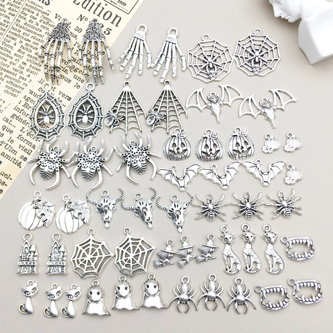 Antiek Zilver Zinklegering Halloween Charmes Voor DIY Sieraden Maken Spinnenweb Schedel Vleermuis Pompoen Geest Hanger Set