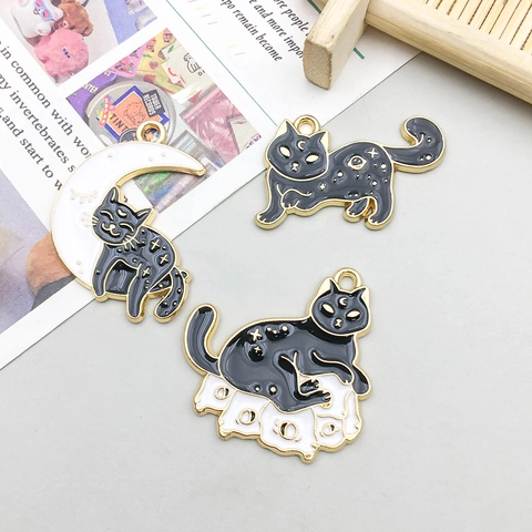Halloween Alloy Enamel Cat Pendants Black White Skull Witch Moon Stars Charms For DIY Jewelry Making Necklaces Accessories