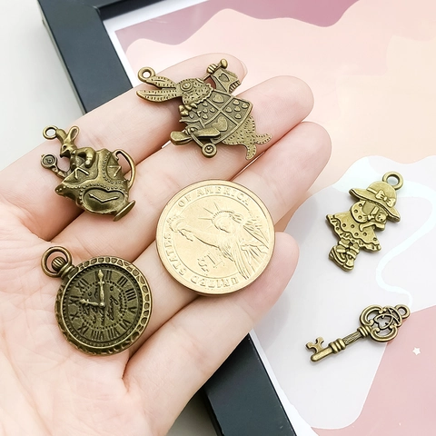Vintage Antique Bronze Zinc Alloy Alice In Wonderland Theme Pendants Mixed Set Rabbit Teapot Clock Key DIY Jewelry Making Charms