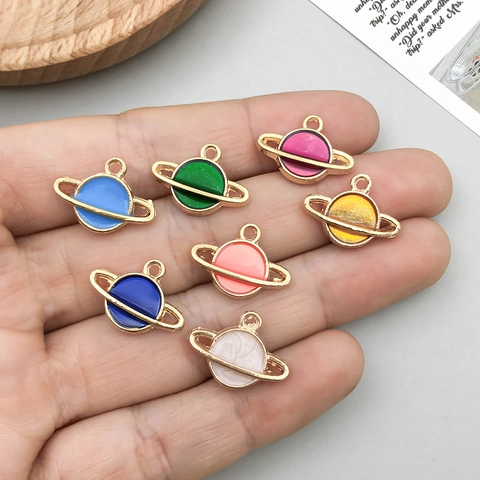 Pendentifs Planète Saturne en Émail Alliage de Zinc Goutte d'Huile Charmes Pour DIY Fabrication de Bijoux Collier Bracelet