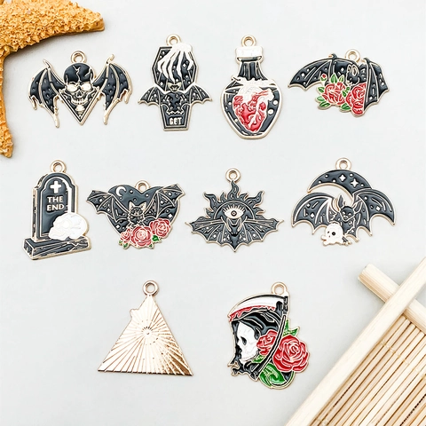 Γοτθικά Halloween Σμάλτο Charms Νυχτερίδα Νεκροκεφαλή Τριαντάφυλλο Κράμα Ψευδαργύρου Μενταγιόν για DIY Κατασκευή Κοσμημάτων Αξεσουάρ