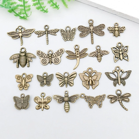 Antique Bronze Zinc Alloy Butterfly Bee Dragonfly Insect Pendant Vintage DIY Jewelry Finding Accessory For Necklace Bracelet Crafting