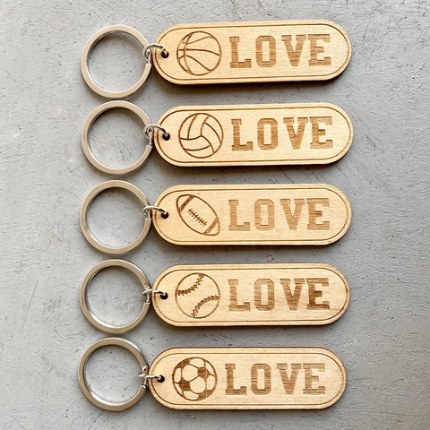 Vintage Houten Sport Sleutelhanger Liefde Gegraveerd Honkbal Basketbal Voetbal Volleybal Legering Ring Cadeau Mannen Vrouwen