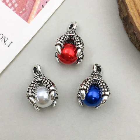 Vintage Zinklegering Drakenklauw Hanger Met Kunstparel Antiek Zilver DIY Sieraden Maken Accessoires Veelkleurige Bedel Voor Ketting Armband Oorbellen