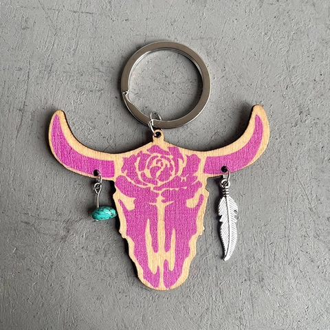 Vintage Western Cowboy Bull Head Wooden Keychain With Artificial Turquoise Metal Feather Pendant Boho Longhorn Key Ring For Men Women
