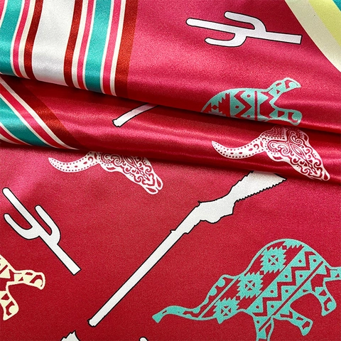 Pañuelo Cuadrado de Satén Bohemio Occidental para Mujer Étnico Vintage Elefante Cráneo de Toro Cactus Estampado Bufanda Grande