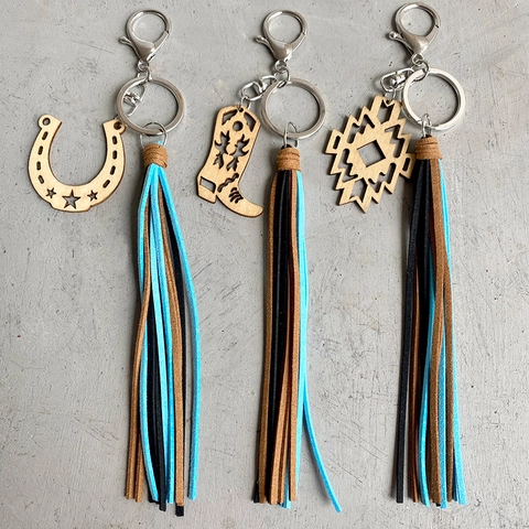 Western Cowboy Quaste Schlüsselanhänger Mit Holz Hufeisen Stiefel Geometrische Anhänger Boho Wildleder Fransen Bag Charm Damen