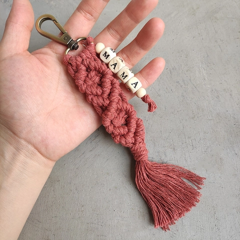 Handgemaakte Macramé MAMA Sleutelhanger Vrouwen Boho Katoenen Touw Kwastje Tas Charm Met Houten Kralen Moederdag Cadeau