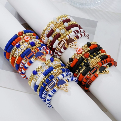 Game Day Rugby Thema Polymer Ton Heishi Armband Set Für Damen Herren American Football Helm Emaille Anhänger Stapelbare Perlenarmbänder Sport Schmuck