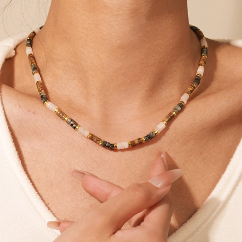 Boho Handmade Natural Stone Beaded Necklace French Vintage Color Clashing Cylindrical Bead Choker With Zirconia For Women
