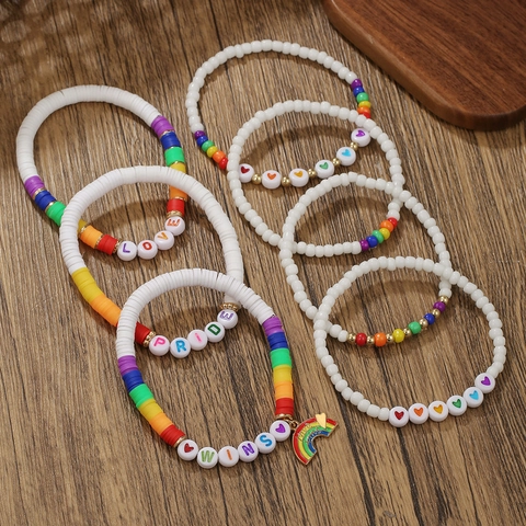 Rainbow Pride Beaded Bracelet Set For Men Women Polymer Clay Beaded Elastic Heart Pendant Love Wins Jewelry Gifts