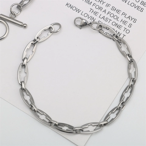 Bracciale a Catena con Croce Svuotata in Acciaio Inossidabile Fatto a Mano Punk Hip Hop Geometrico Bracciale per Uomo Donna Gioielli di Personalità Regalo