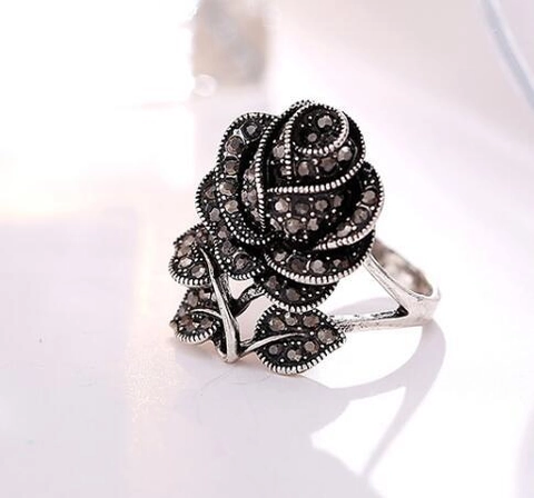 Vintage Legierung Strass Rose Blume Ring Mit Blattmuster Schwarz Micro Pave Fingerring Für Damen Gothic Party Schmuck